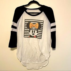 Disney Boutique Minnie Mouse Floral 3/4 Sleeve Tunic Size Medium Split Level Hem